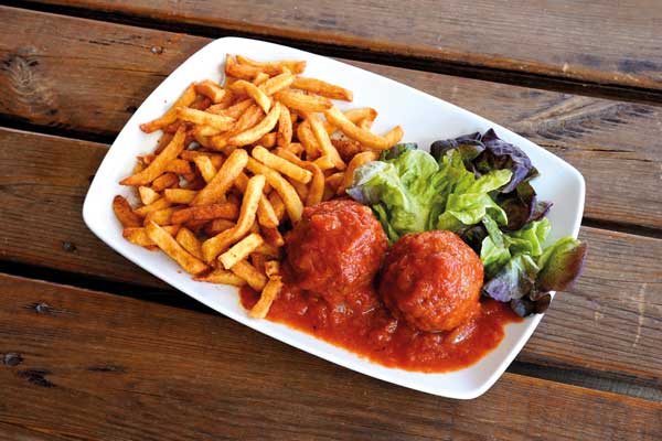 Frit-N-Bier-Boulettes-Tomates-Frites-Restaurant-Perigueux